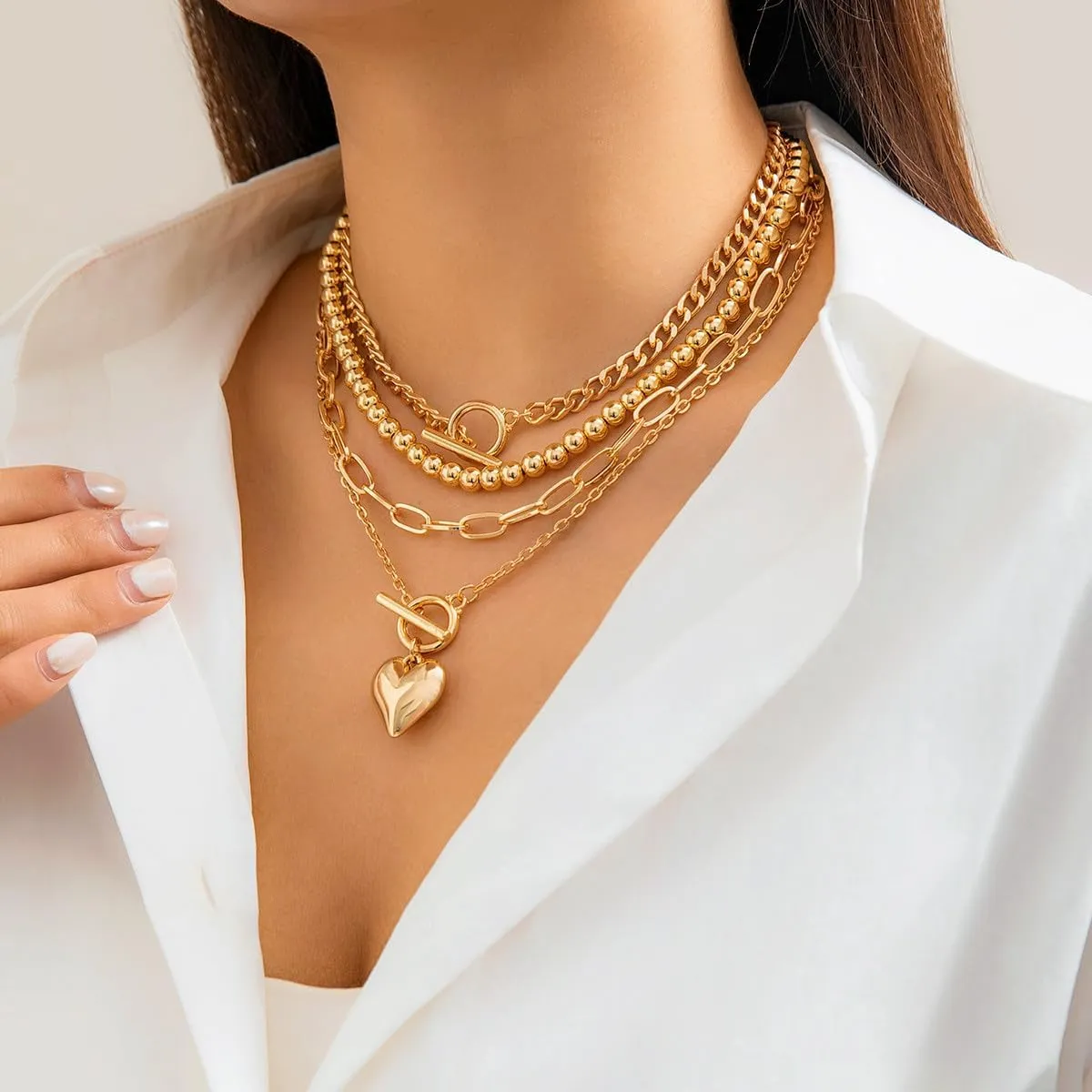 4pcs Layered Gold Necklaces for Women Chunky Gold Herringbone Paperclip Chain Necklace Vintage Heart Coin Medallion Pendant Necklace Dainty Cuban Chain Toggle Clasp Jewelry Gifts