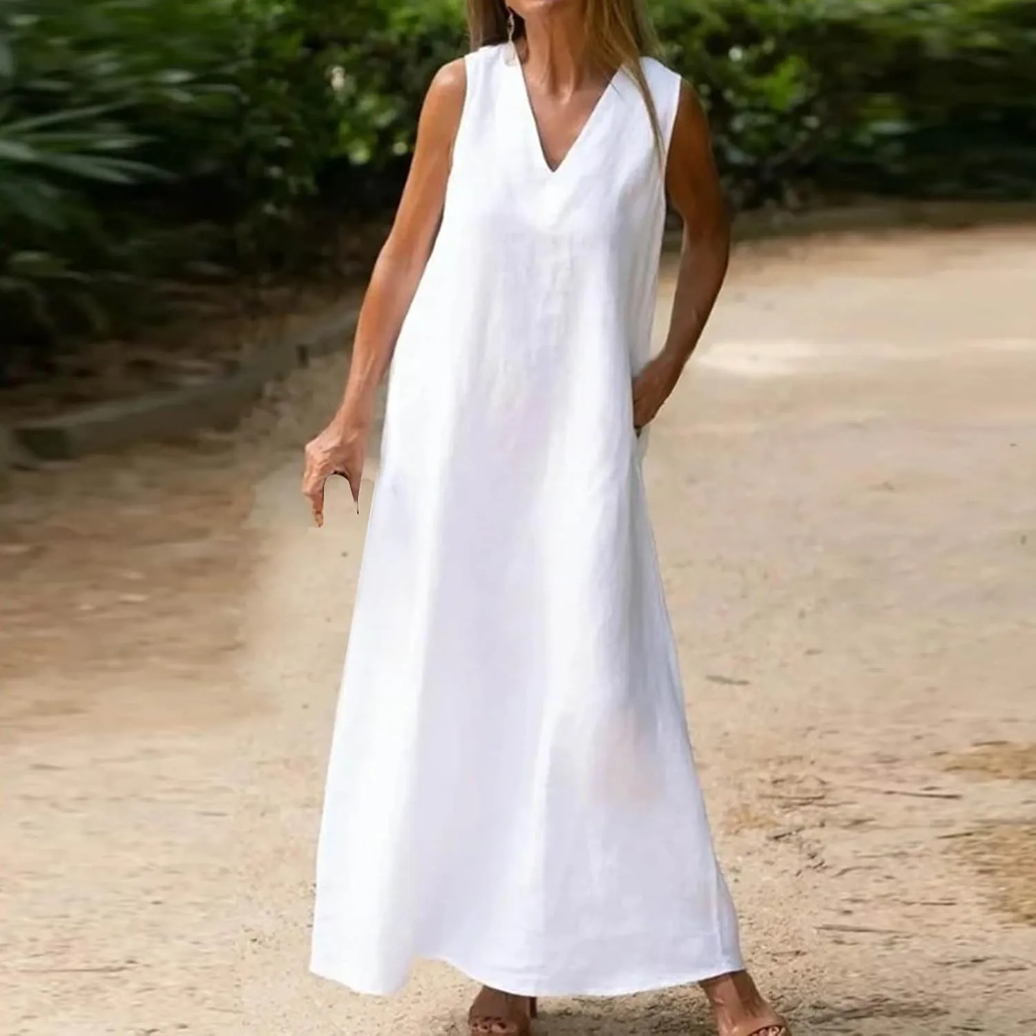 Casual Cotton Linen Tank Dresses for Women Summer Beach Sundress Loose Fit V Neck Sleeveless Long Maxi Dress with Pockets