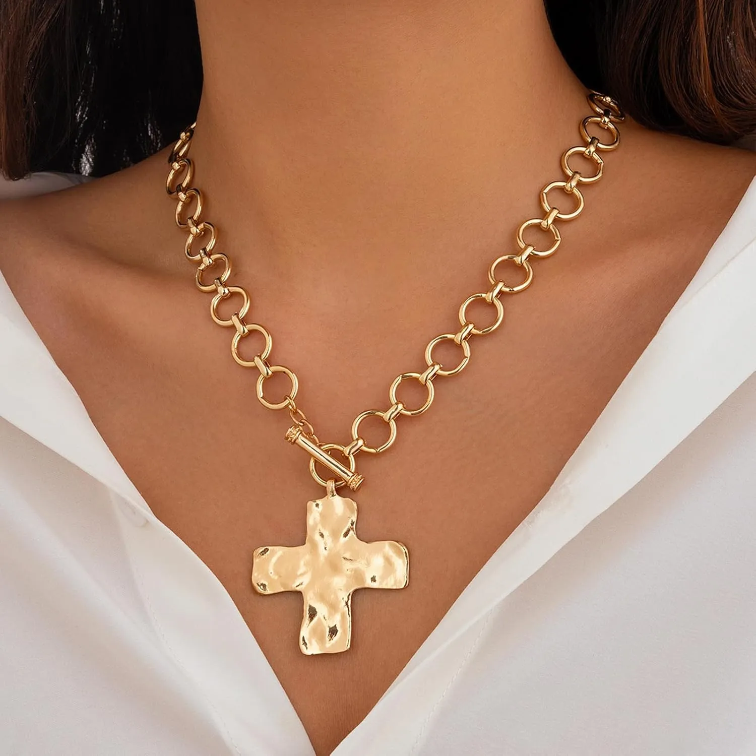 Chunky Gold Heart Necklaces for Women Gold Chunky Cross Necklace Dainty Gold Coin Sun Pendant Necklace Puffy Heart Necklace Cuban Link Necklace OT Buckle Necklace Metal Disc Charm Necklace Gold Statement Jewelry