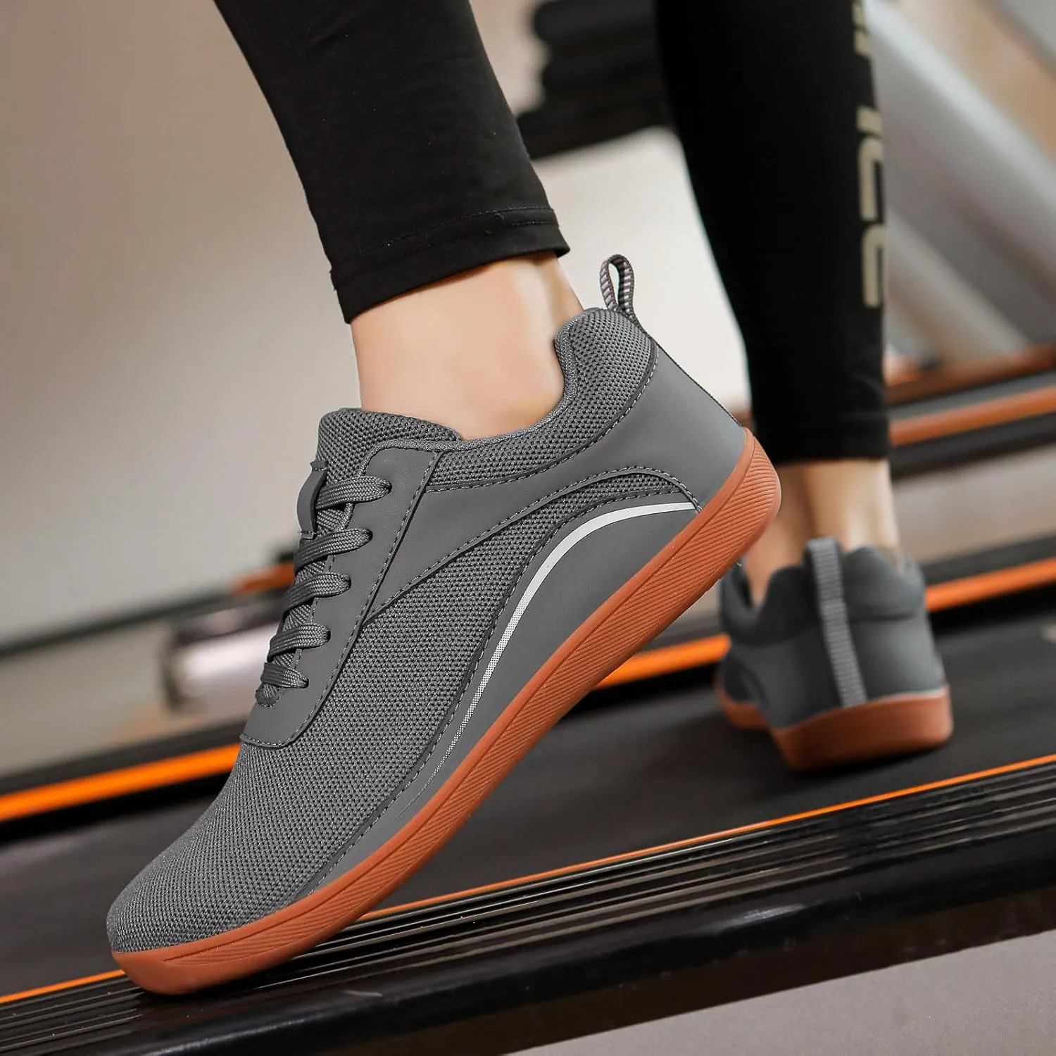 Couple Mesh Sports Casual Shoes Breathable Flat Bottom Lightweight Plus Size Comfortable Walking Mens Sneaker Socks