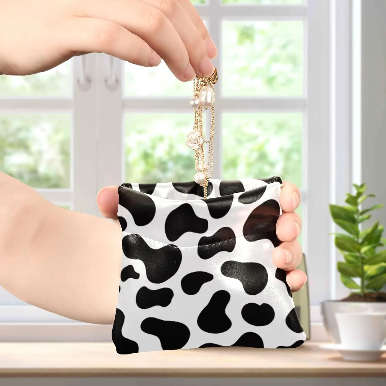 Cow Squeeze Coin Purse PU Leather Change Purse Pouch Change Holder for Woman