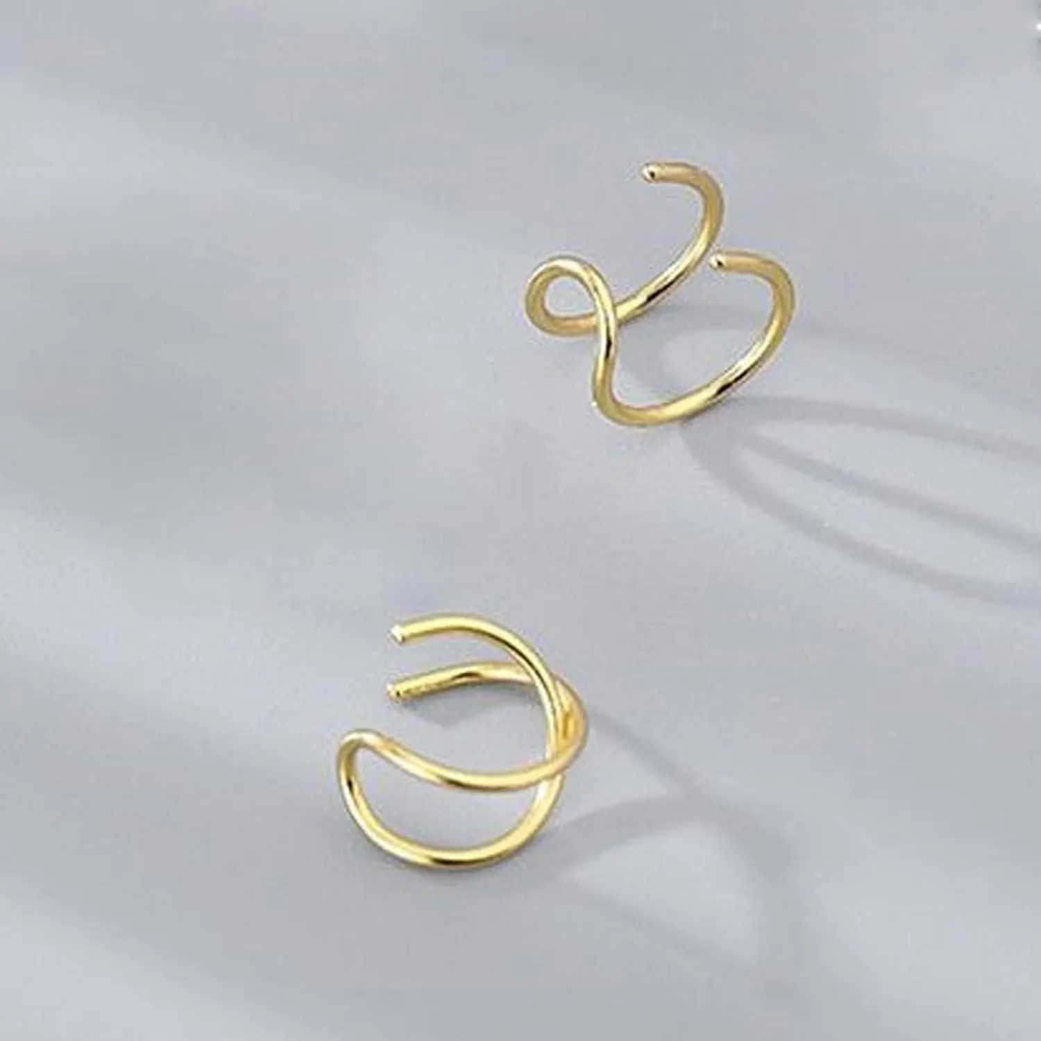 Ear Cuffs Non Piercing Cubic Zirconia Ear Cuff Earrings for Women Trendy Gold Clip on Earrings for Women Gifts Trendy Stuff Hypoallergenic Cartilage Earrings Jewelry