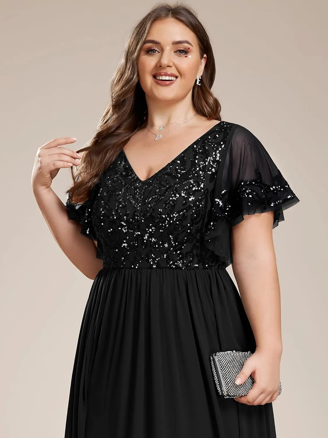 Ever-Pretty Plus Women's Sequin Chiffon Plus Size Short Sleeves Appliques Maxi Formal Mother of The Bride Dresses 01583-DA