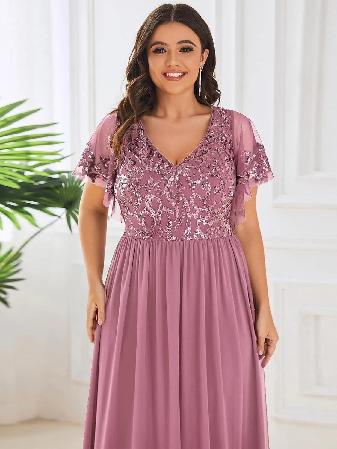 Ever-Pretty Plus Women's Sequin Chiffon Plus Size Short Sleeves Appliques Maxi Formal Mother of The Bride Dresses 01583-DA