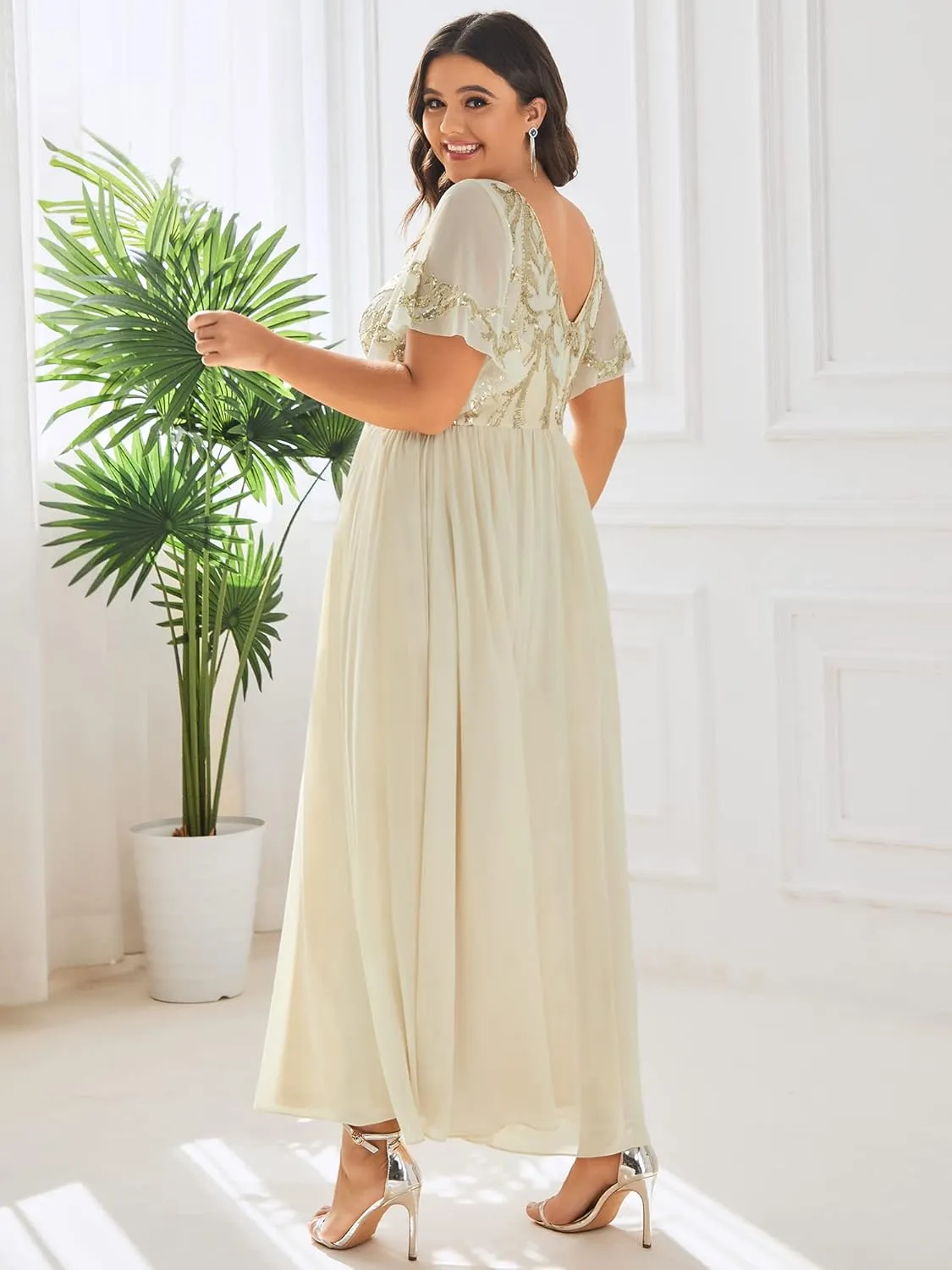 Ever-Pretty Plus Women's Sequin Chiffon Plus Size Short Sleeves Appliques Maxi Formal Mother of The Bride Dresses 01583-DA
