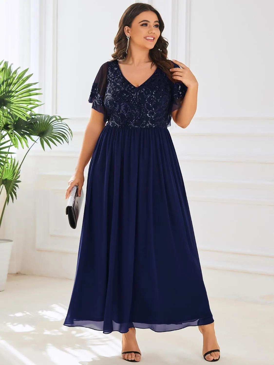 Ever-Pretty Plus Women's Sequin Chiffon Plus Size Short Sleeves Appliques Maxi Formal Mother of The Bride Dresses 01583-DA
