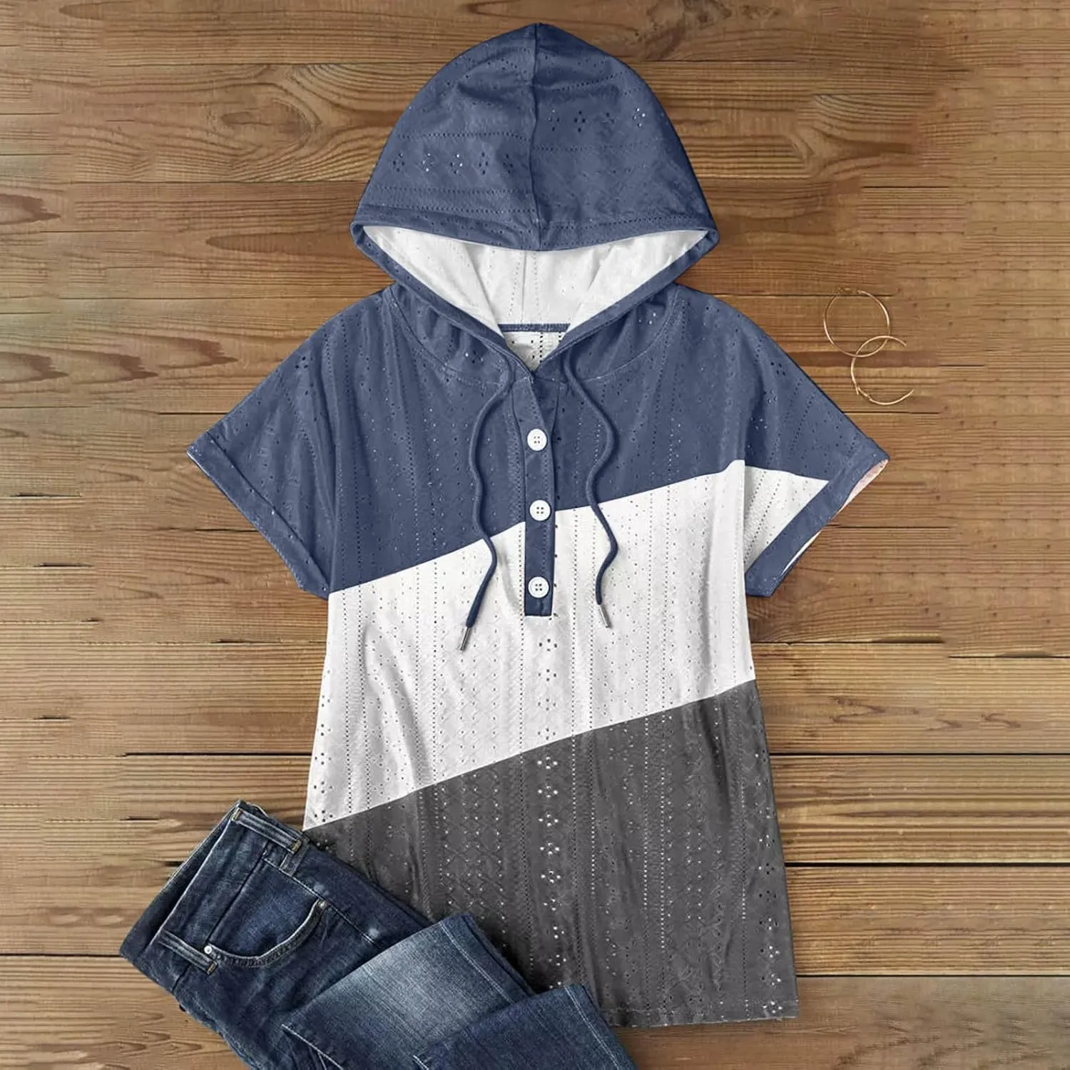 Eyelet Tops for Women 2025 Trendy Summer Hoodies Short Sleeve Button Up Casual Loose Fit Embroidery Shirts Blouses