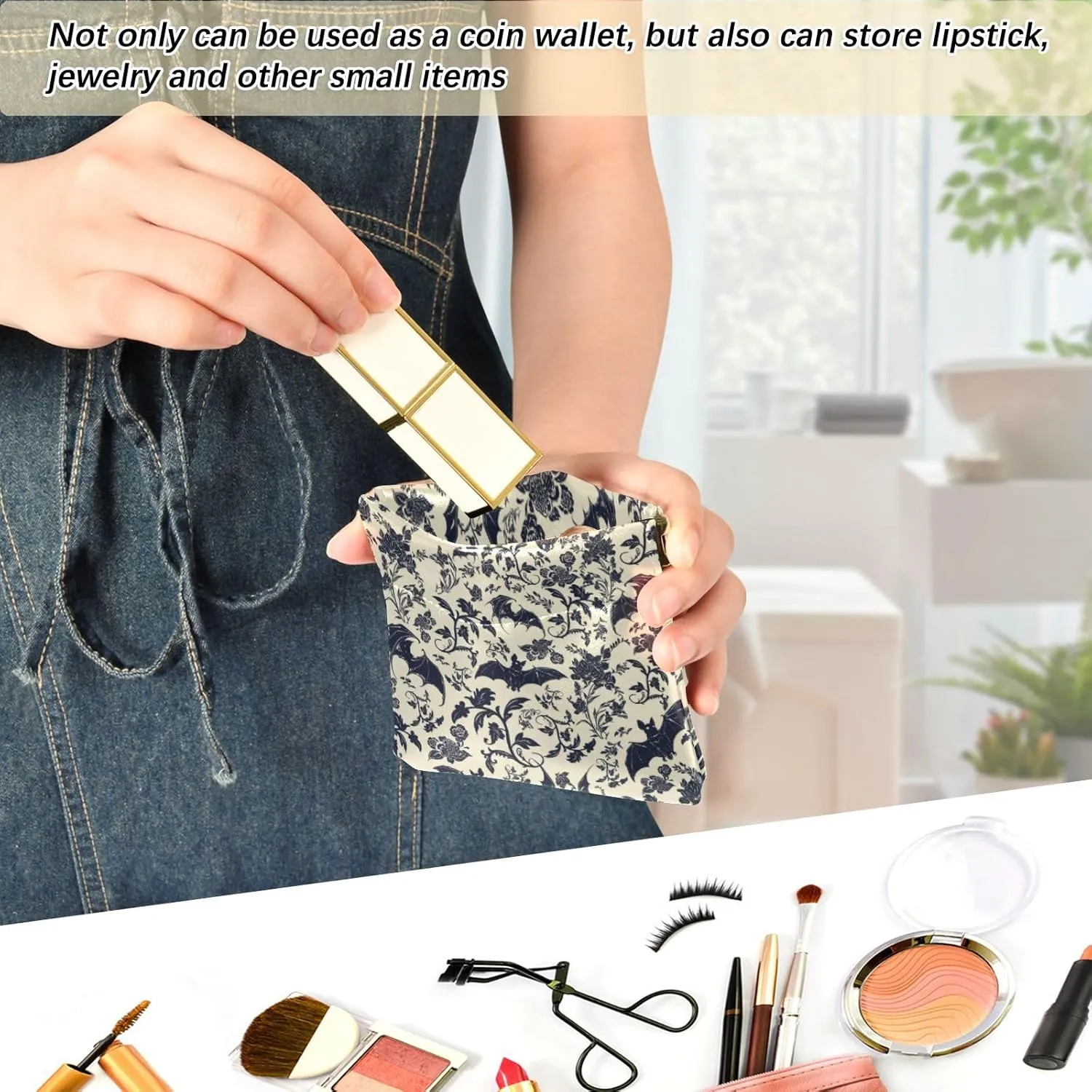 Goth Bat Squeeze Coin Purse PU Leather Change Purse Pouch Change Holder for Woman