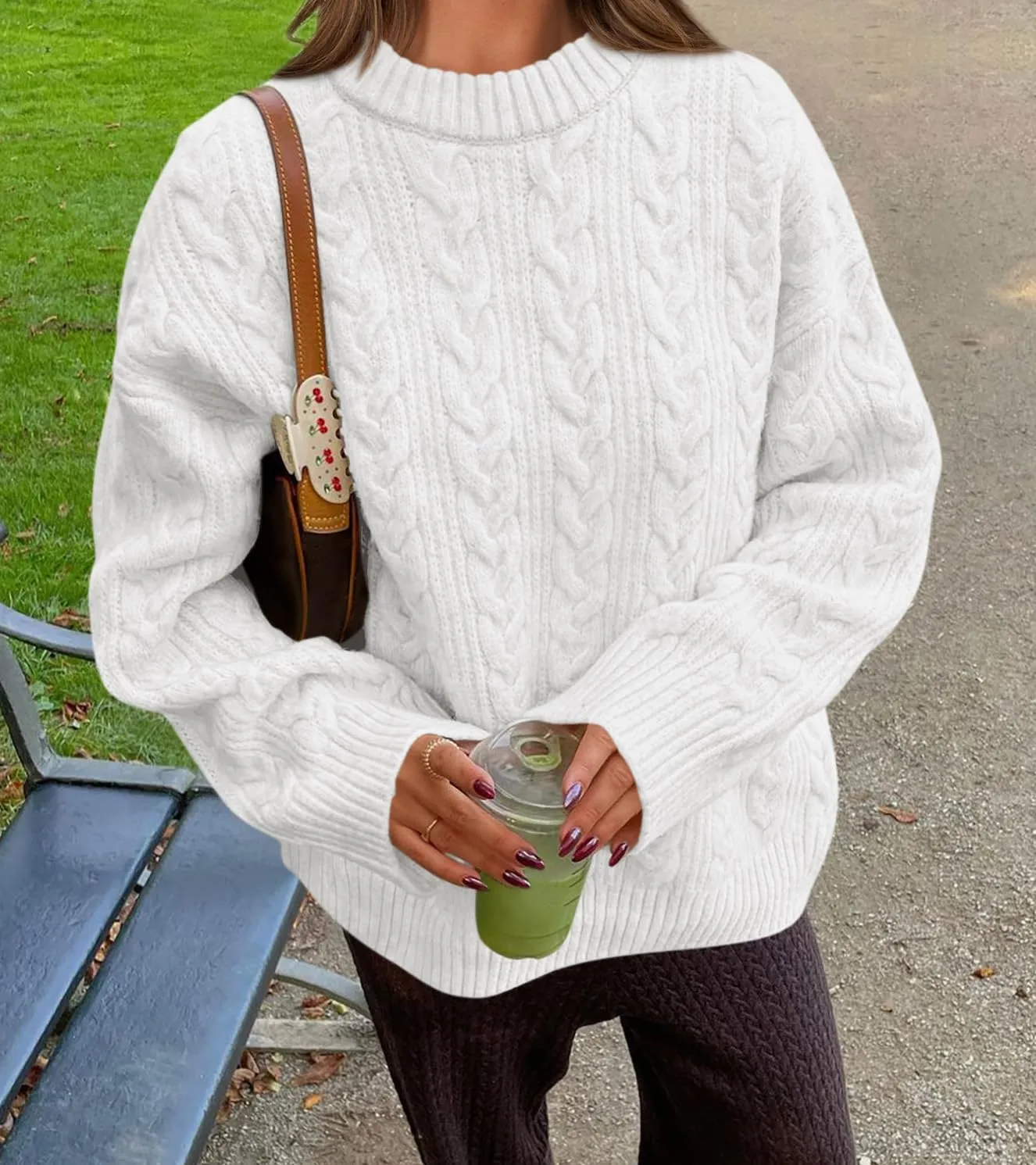 Okiwam Women's Oversized Sweaters Long Sleeve Crewneck Chunky Knitted Pullover 2025 Fall Fashion Solid Color Jumper Tops