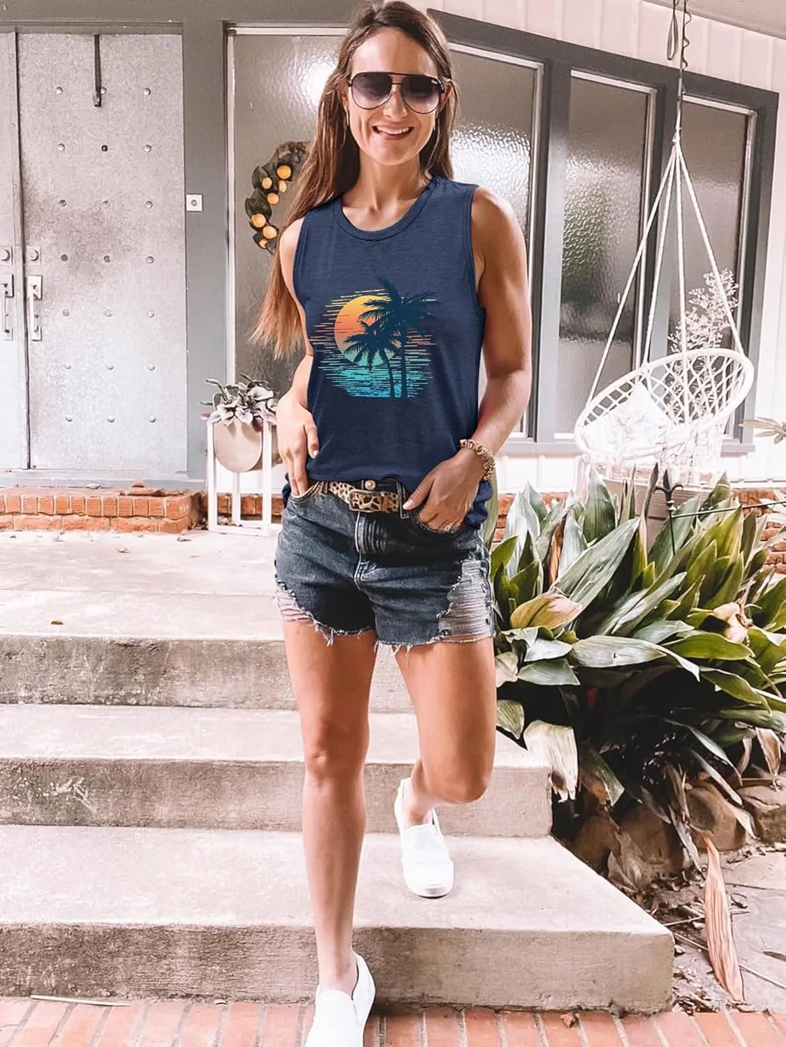 Sleeveless Tank Tops for Women 2025 Summer Casual Blouses Graphic Tees Loose Fit Crewneck Vacation Outfits Shirts