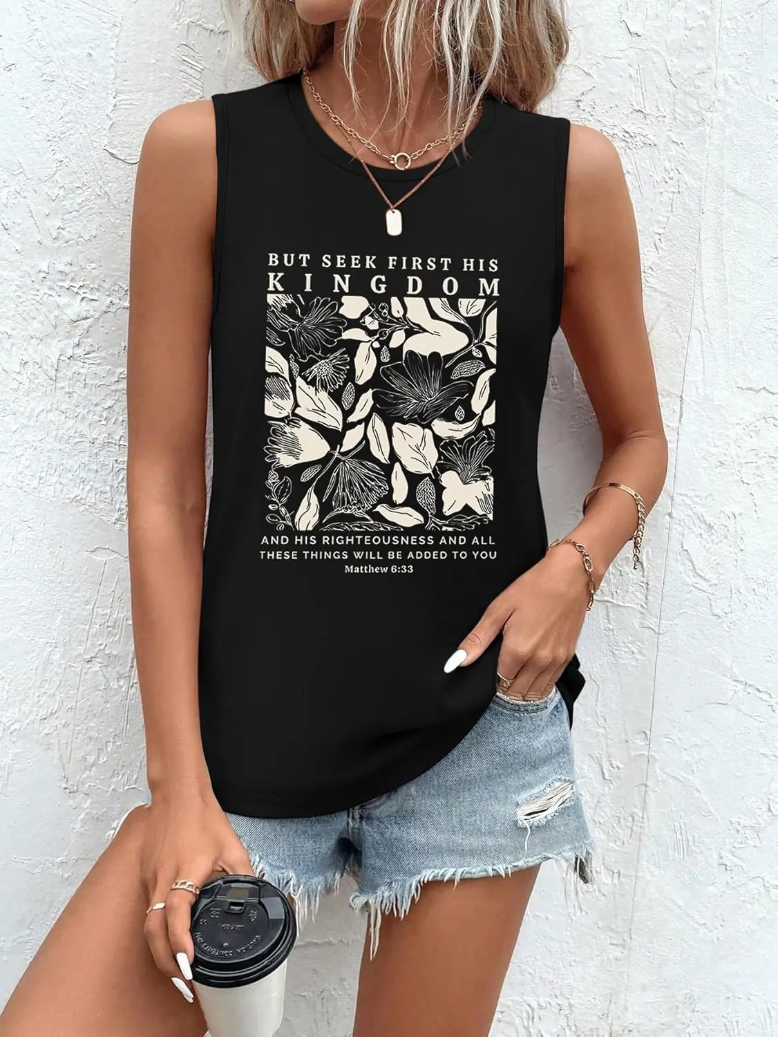 Sleeveless Tank Tops for Women 2025 Summer Casual Blouses Graphic Tees Loose Fit Crewneck Vacation Outfits Shirts