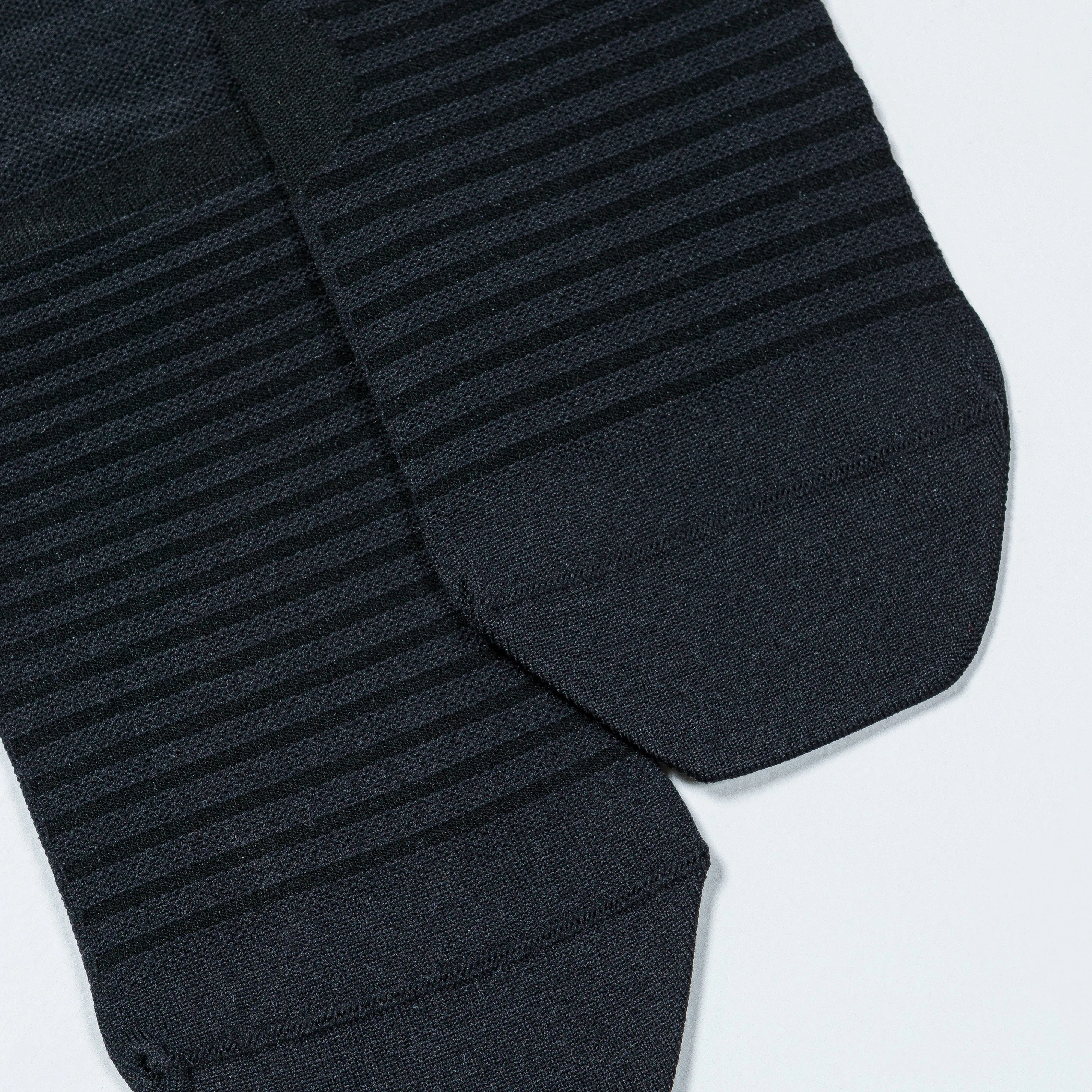 Spark Lightweight Ankle - Black/Reflective