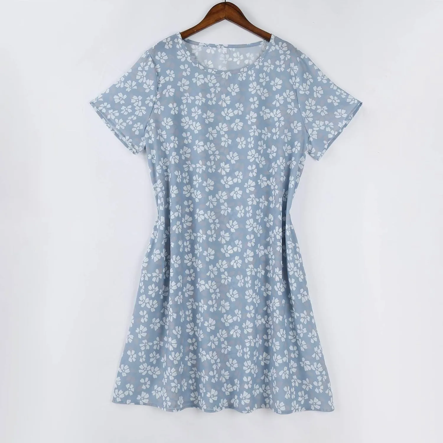 Sundresses for Women 2025 Summer Short Sleeve Scoop Neck Vacation Beach Dresses Elegant Boho Floral Hawaiian Dress
