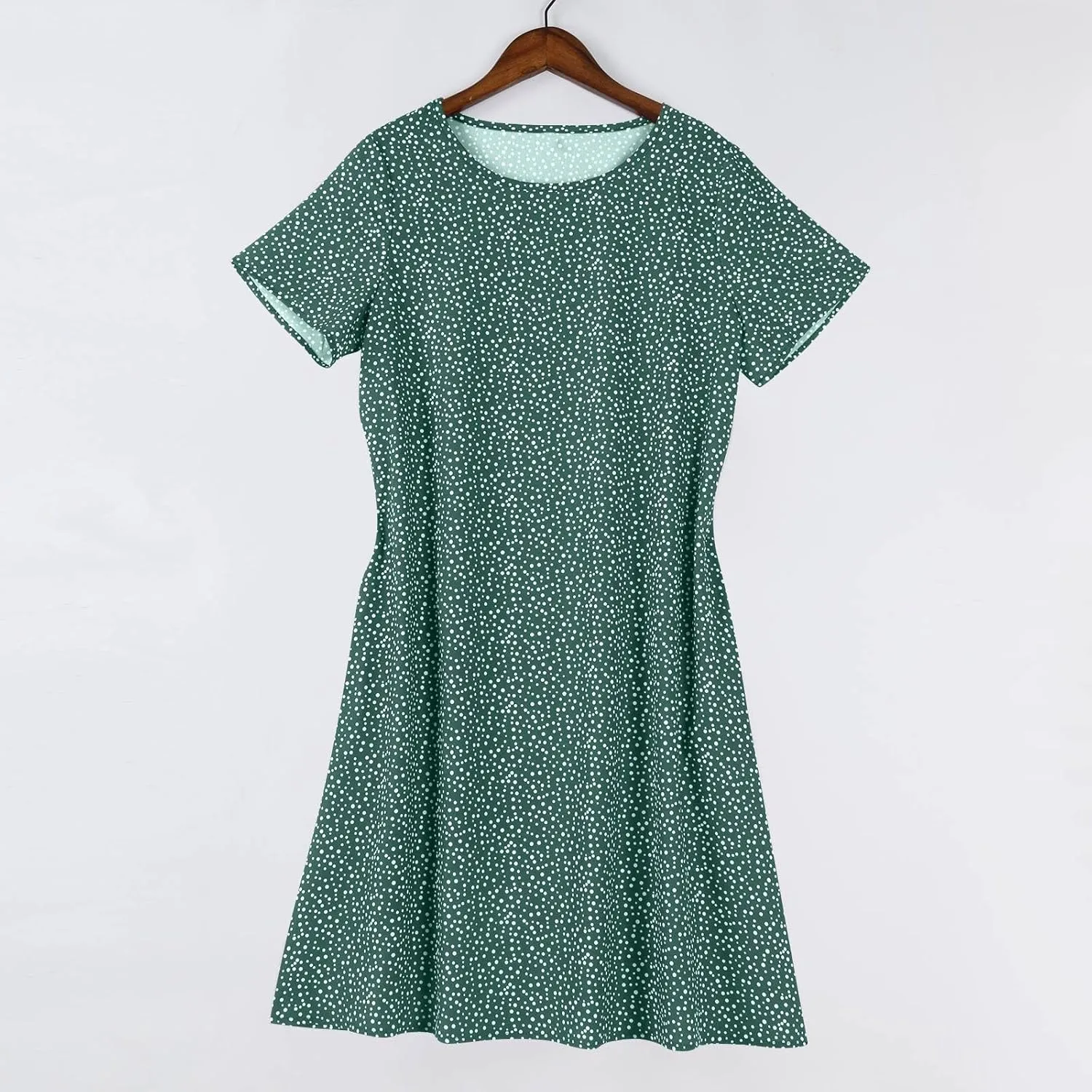 Sundresses for Women 2025 Summer Short Sleeve Scoop Neck Vacation Beach Dresses Elegant Boho Floral Hawaiian Dress