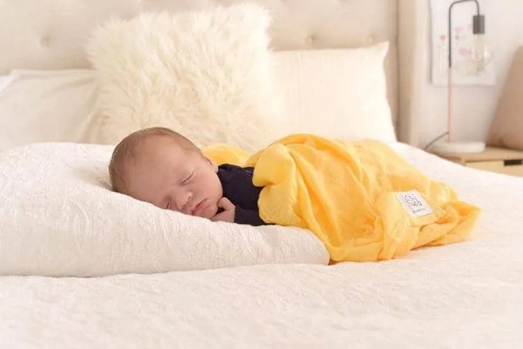 Sunshine Bamboo Muslin Wrap