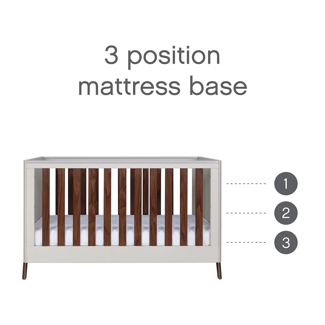 Tutti Bambini Fuori Cot Bed - Warm Walnut/White Sand