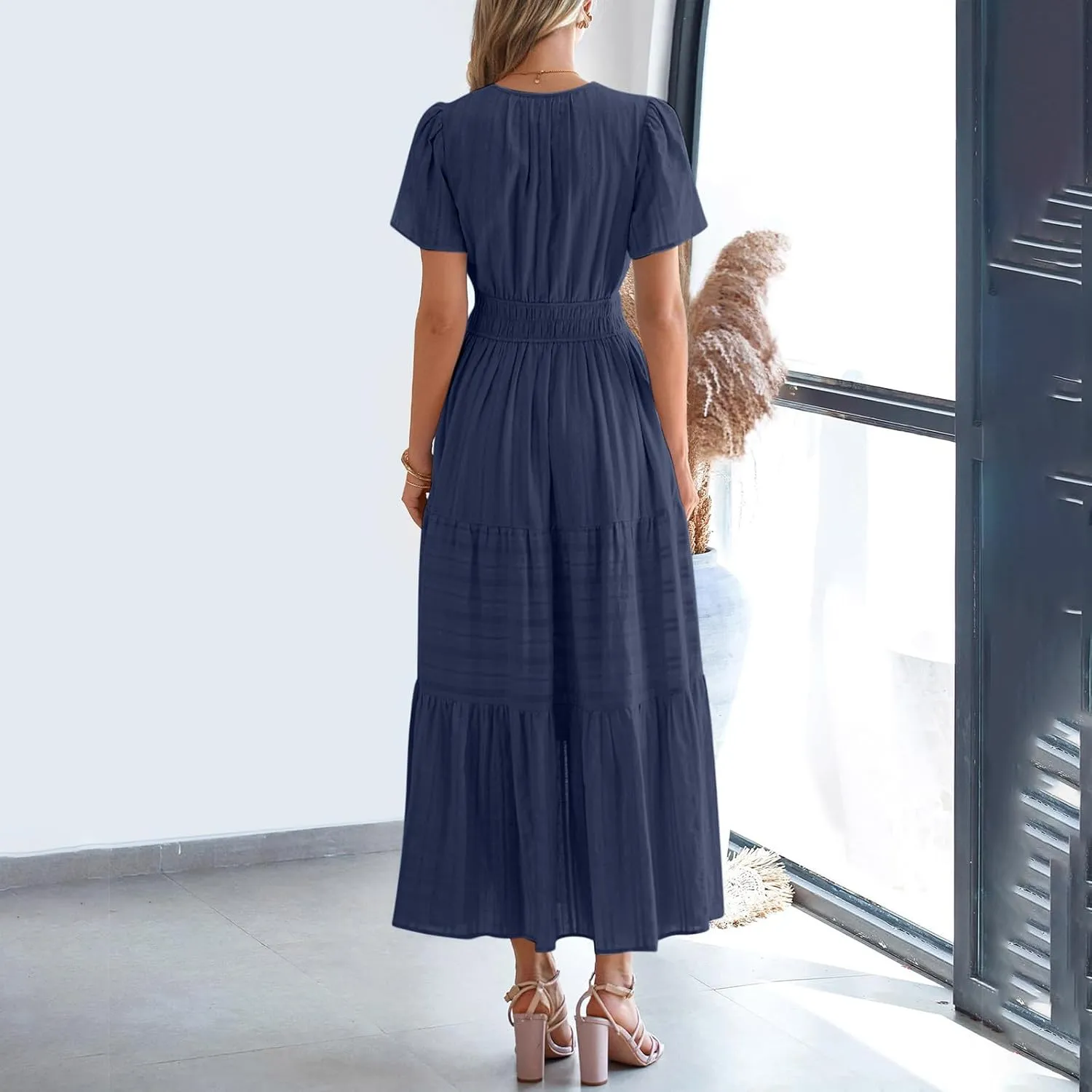 Women's 2025 Casual Summer Beach Maxi Dresses Short Sleeve V Neck Boho Swing Dress Fashion Vacation Long Sundress