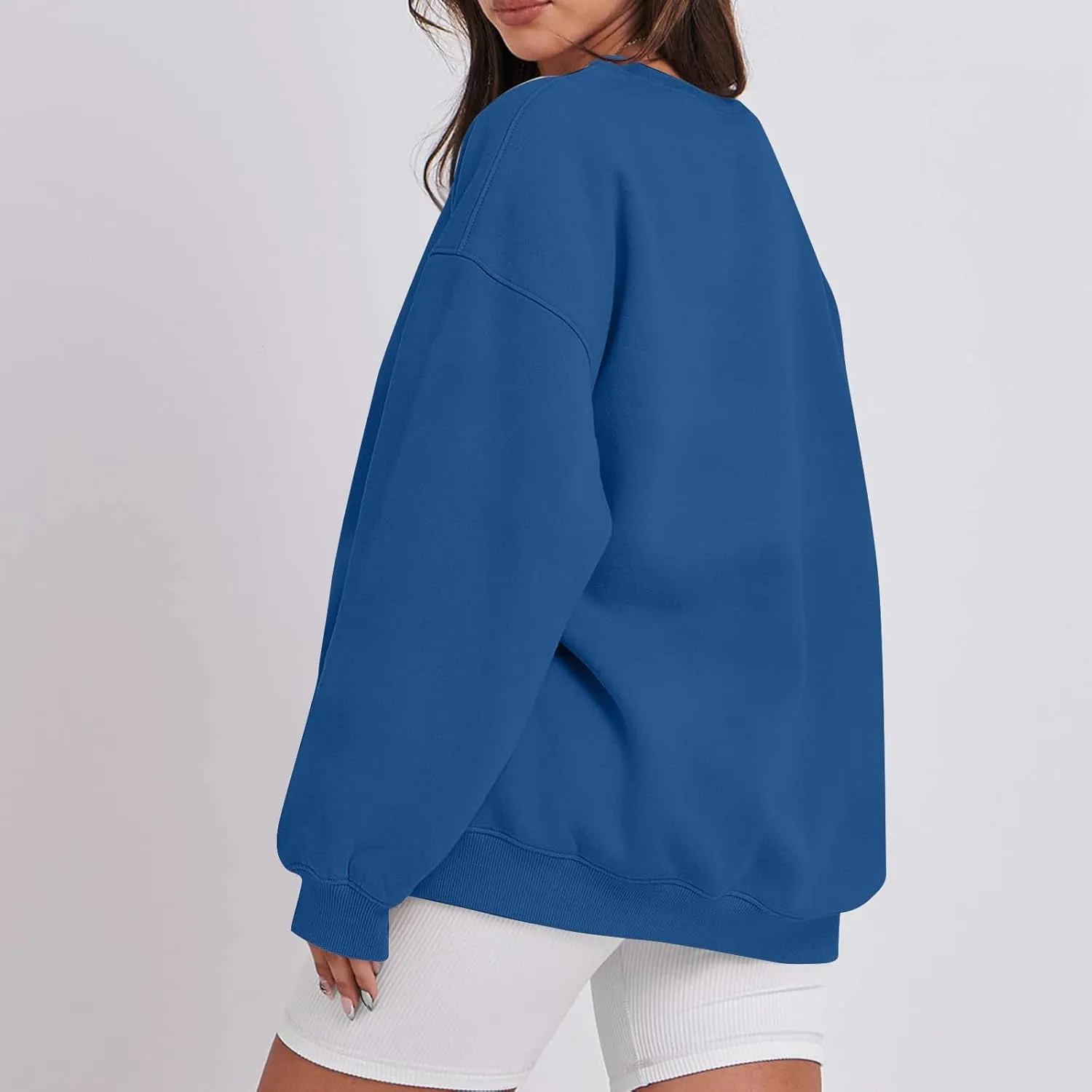 Womens Oversized Sweatshirt Fleece Pullover Comfy Crew Neck Sweatshirt Trendy Y2k Winter Outfits Preppy Clothes