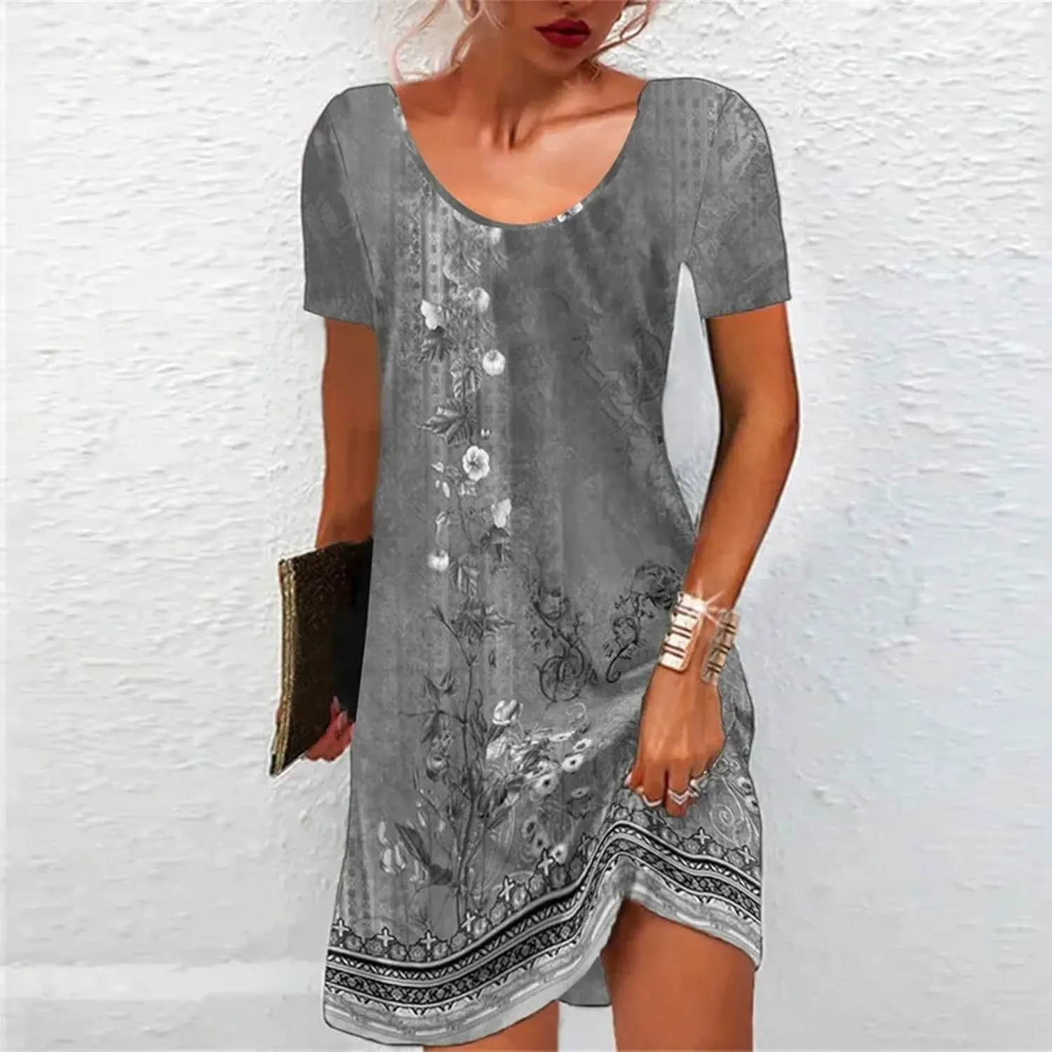 Women's Vintage Printed Boho Dress Round-Neck Short Sleeved Mini Dress Classic Summer Beach Dress Sun Dress